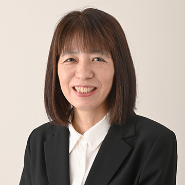 有村 尚子氏