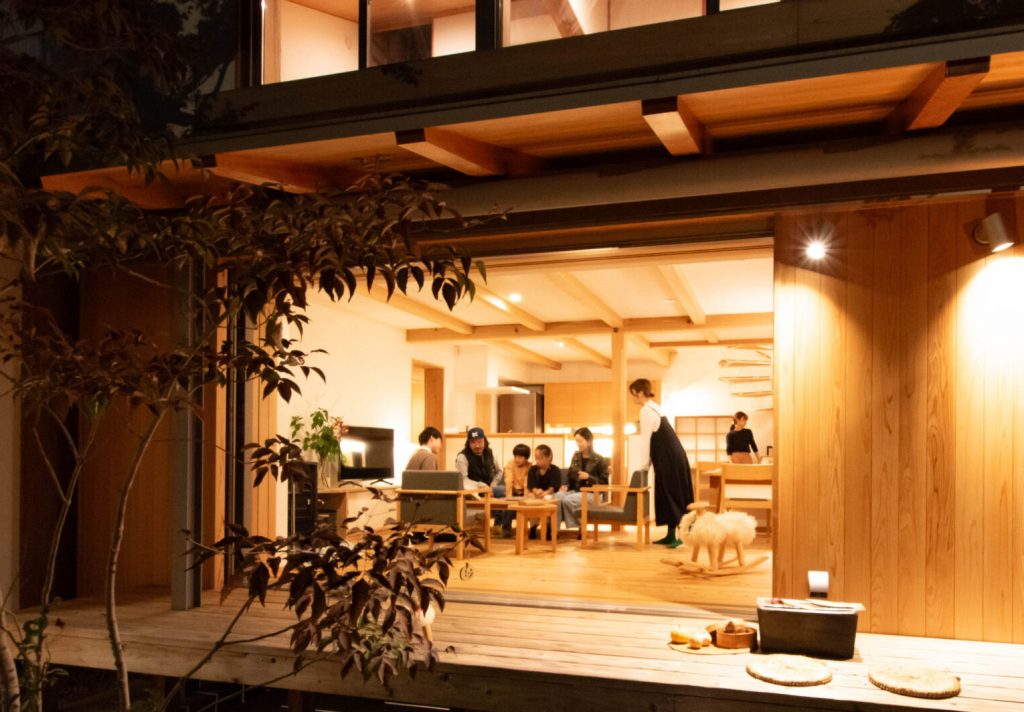 2/21(土)冬のeconos［19時まで営業］　居心地・雰囲気を体感