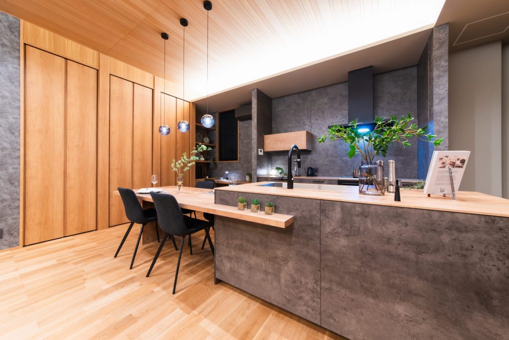 春日井展示場すぐ近く✨こだわり抜いた高天井2階建モデル棟が遂に販売開始！